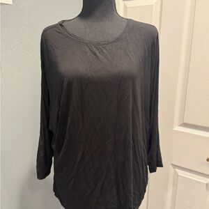 Willi Smith Women's Black 3/4 Sleeve Top size XL